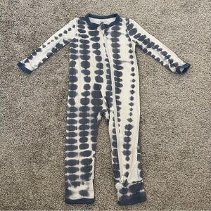 Kyte Baby Zippered Romper in Steel Rip Tide